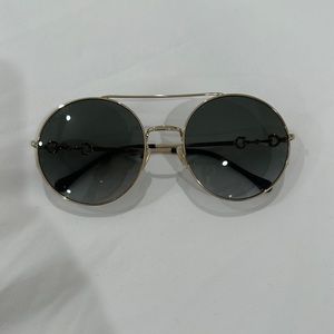 Gucci round glasses. Gold. Comes with box, never worn
